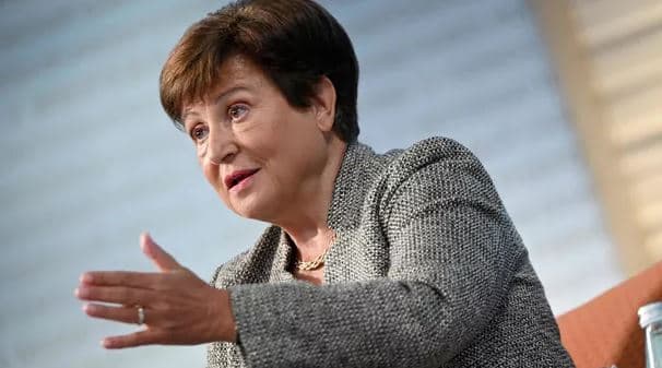 FMN: Inteligjenca Artificiale do të prekë 60% të vendeve të punës në ekonomitë e përparuara