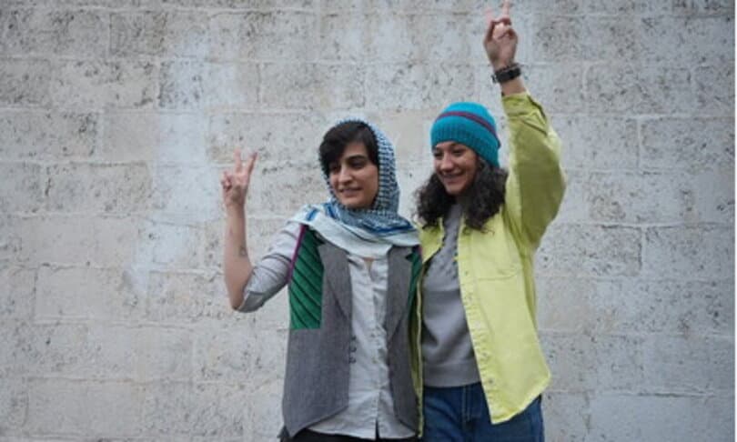 Denoncuan vdekjen e Mahsa Aminit, lirohen me kusht dy gazetaret iraniane