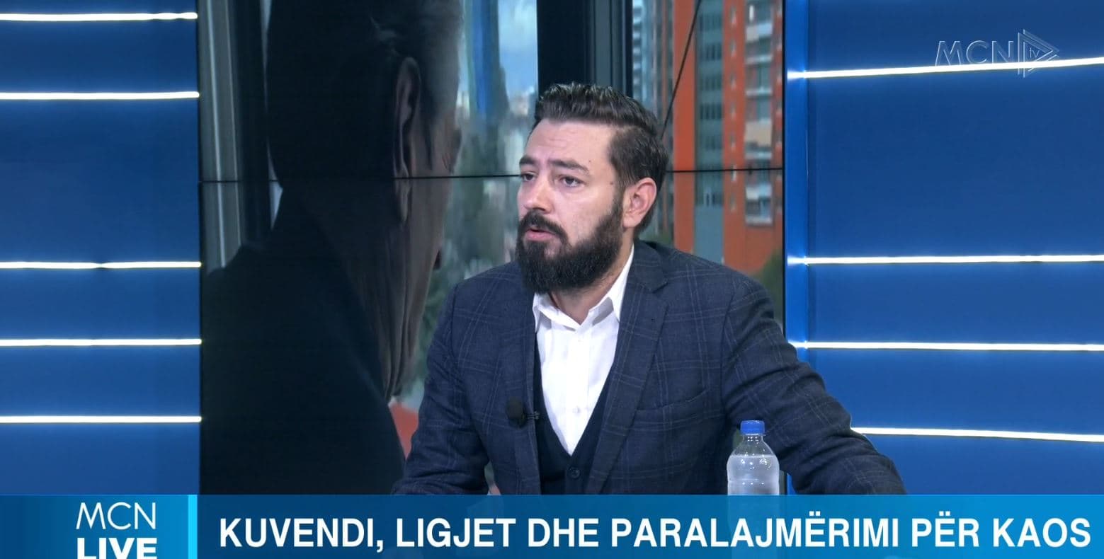 Meksi: Opozita nuk i mbush dot mendjen askujt, njerëzit poshtë ballkonit do pakësohen çdo ditë (VIDEO)