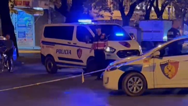 Sherr me grushte mes adoleshentëve, shoqërohen në polici dy prej tyre