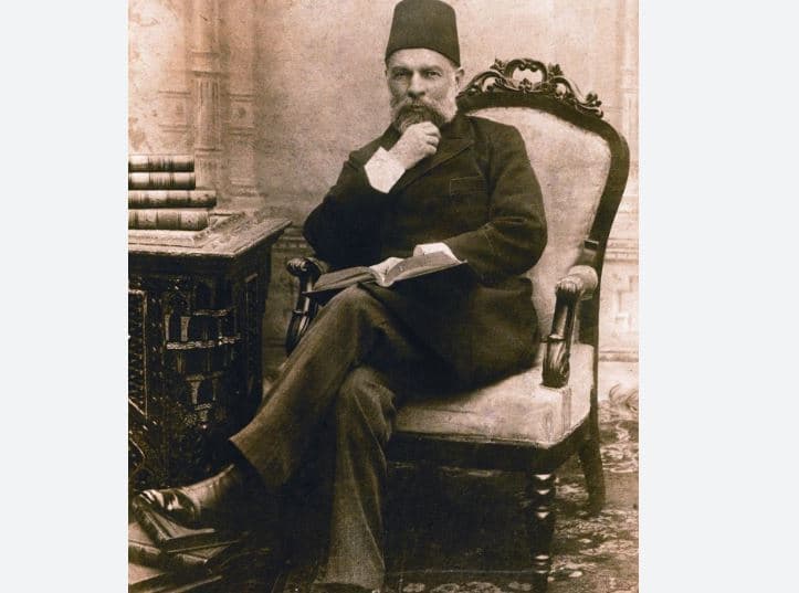 Përkujtohet në ditën e lindjes, ‘Babai i Kombit’ Ismail Qemali