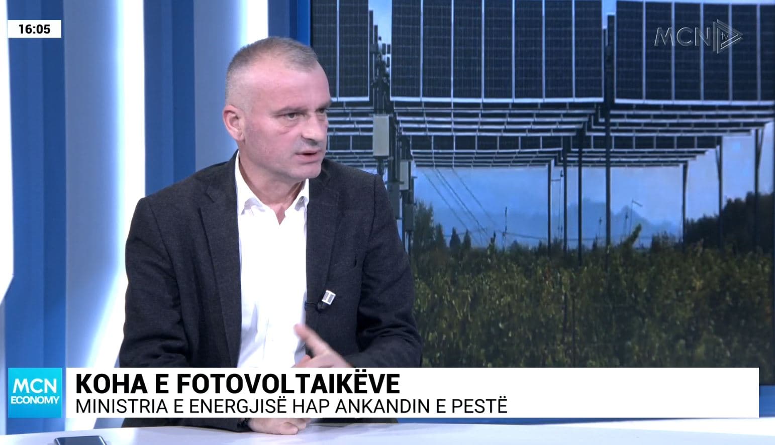 Fotovoltaikët, Elezi: Duhen studime për lëvizjen e tregut të energjisë. Dëmtohen tokat bujqësore, prishet ekosistemi