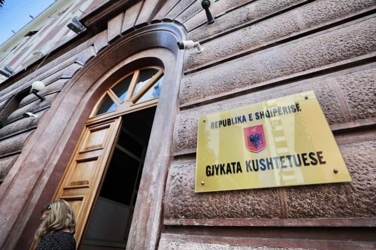 Shtyhet vendimi për marrëveshjen Rama-Meloni