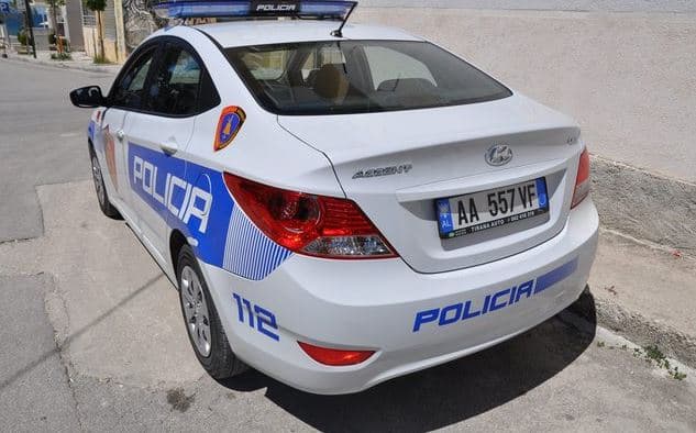 Dhunoi nënën dhe bashkëshorten, pranga 30-vjeçarit në Shkodër