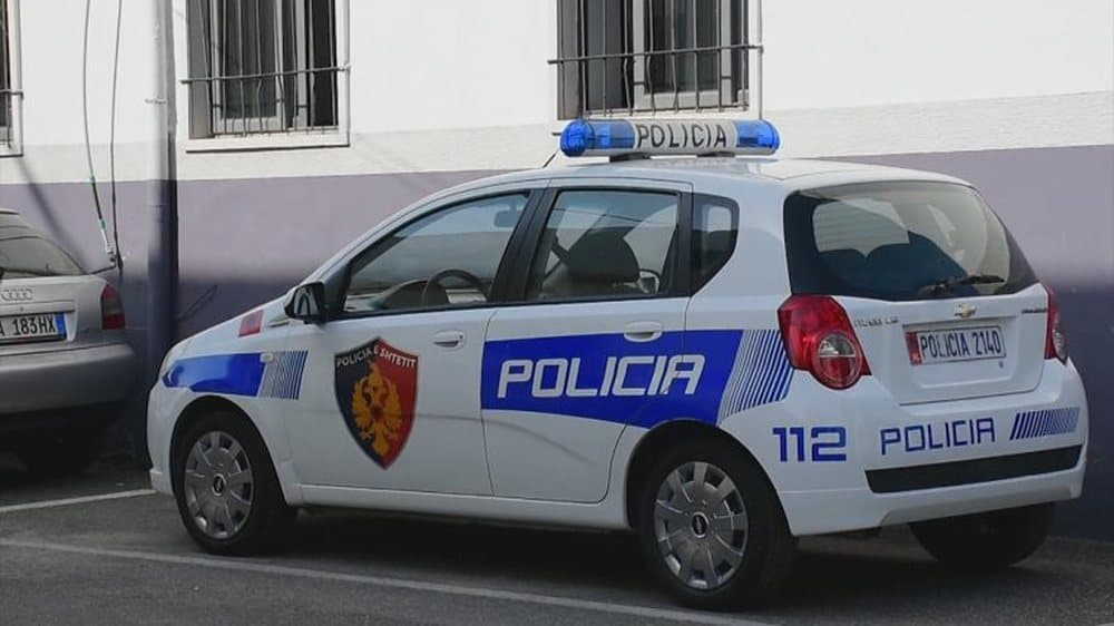Shfrytëzoi të miturën dy vite për prostitucion, arrestohet 42-vjeçari në Tiranë