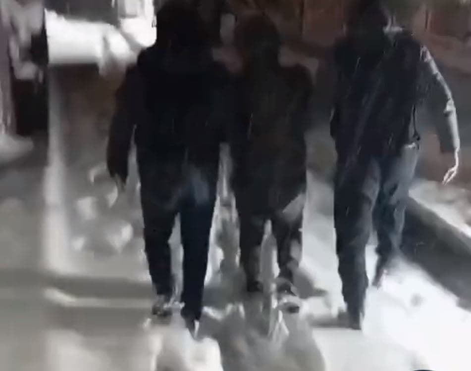 Nuk verifikonin makinat e vjedhura, pezullohen nga puna 4 policë të Kapshticës
