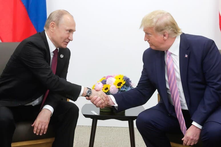 Trump: E njoh Putinin dhe Zelenskyn, do të shmang luftën botërore
