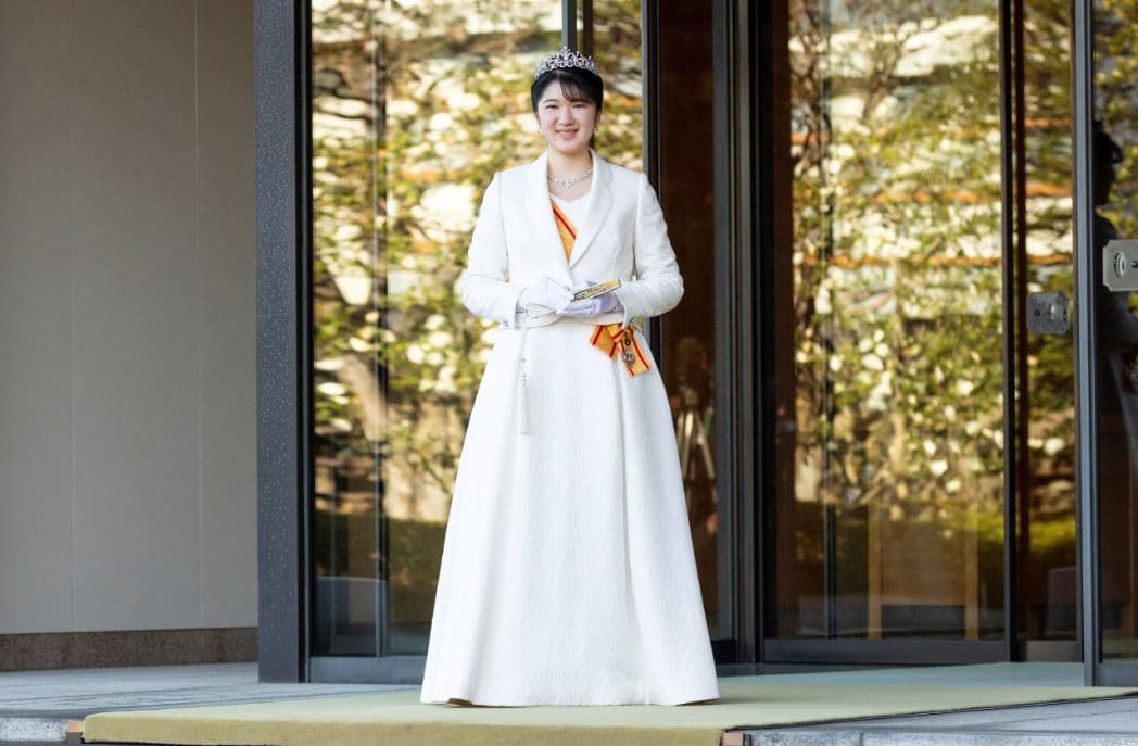 Vajza e vetme e perandorit të Japonisë, fillon punë në Kryqin e Kuq