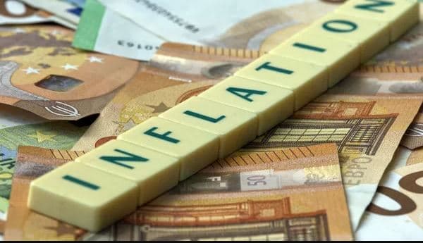Ekonomia e Eurozonës nuk ra në recesion në vitin 2023