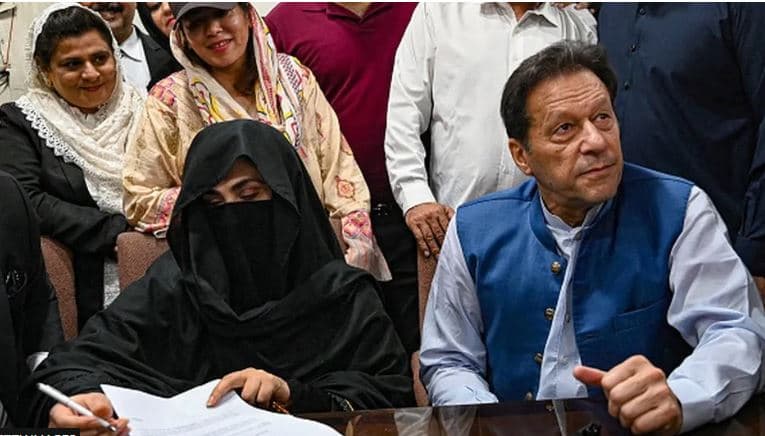 Ish-kryeministri pakistanez dënohet me 14 vjet burgim për korrupsion