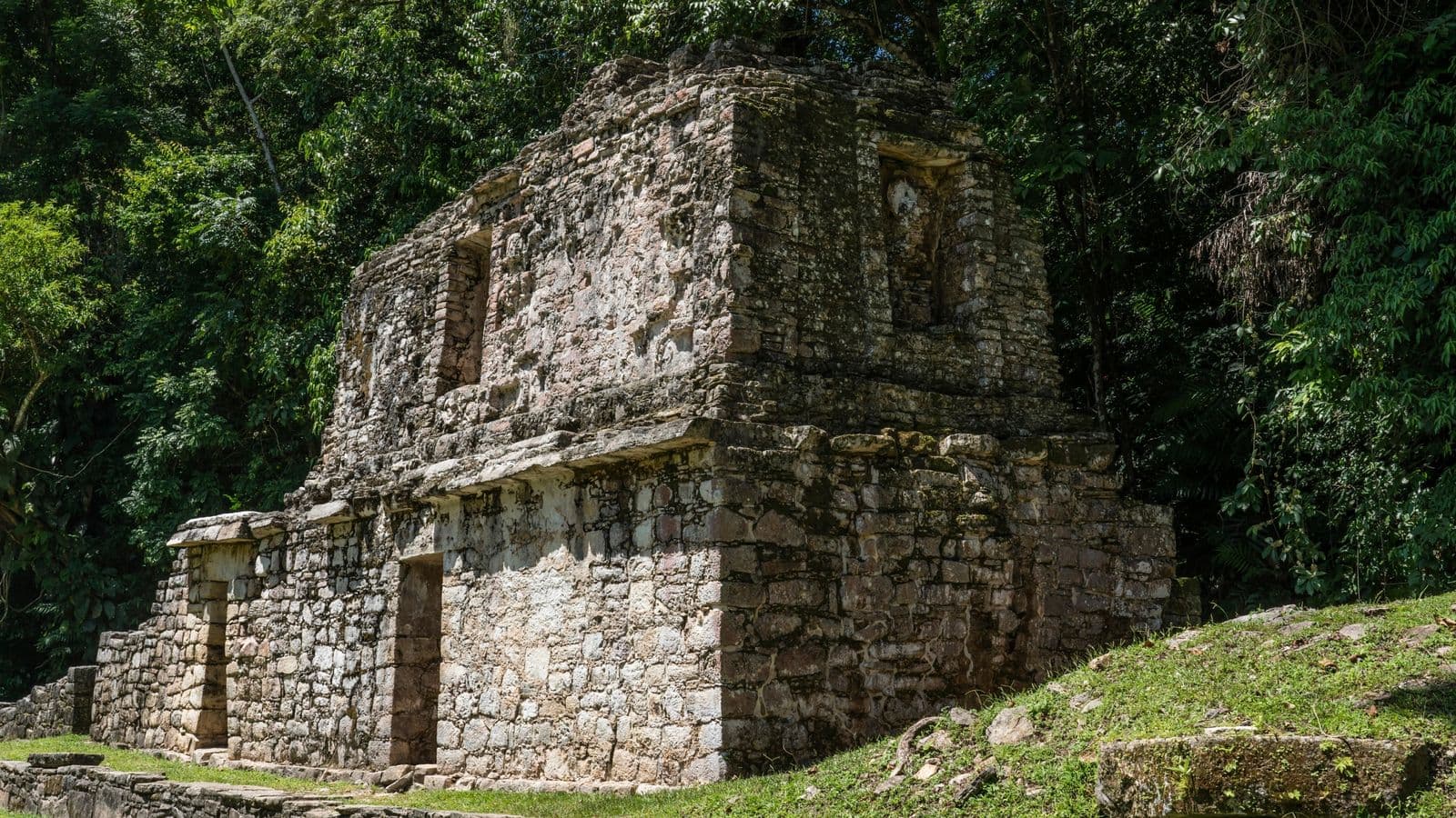 Dhunë nga karteli i drogës, rrënojat e fisit Maya në Meksikë të paarritshme 