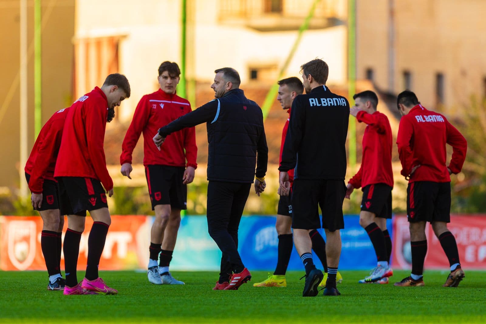 Kombëtarja U-19, trajneri Shkëmbi bën grumbullimin e parë