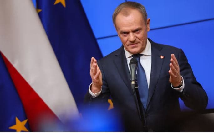 Republikanët amerikanë bllokojnë ndihmën për Ukrainën, kryeministri polak: Turp të keni