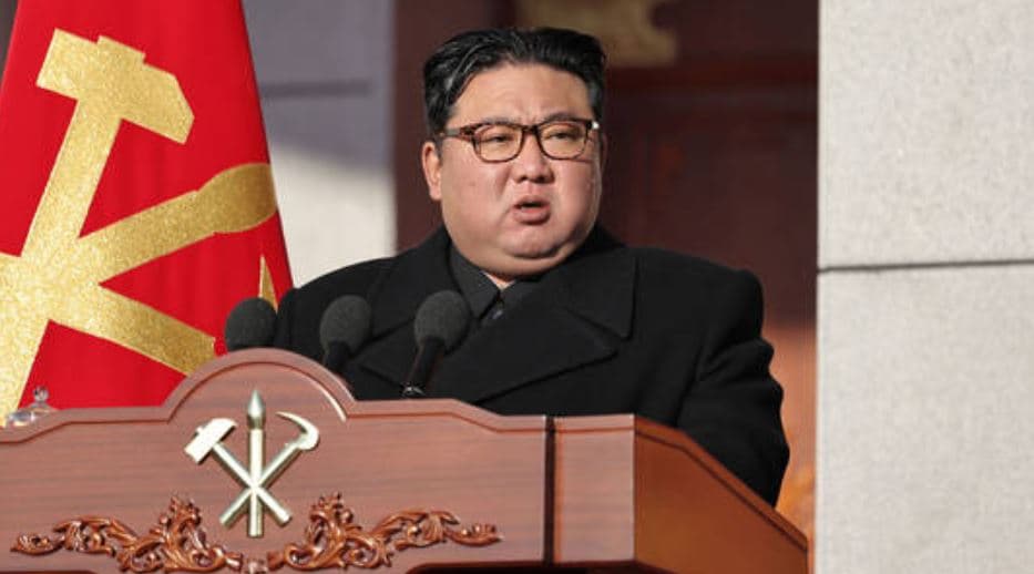 Kim Jong-un: Koreja e Veriut duhet të jetë gati për pushtimin e Koresë së Jugut 