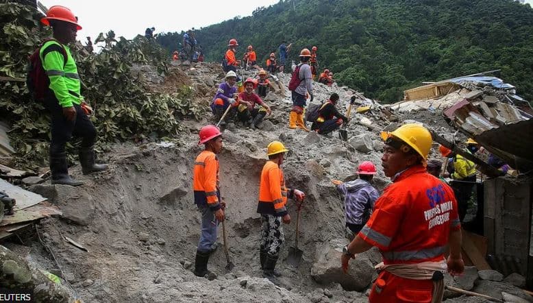 Rrëshqitja e dheut në Filipine, shkon në 68 numri i të vdekurve