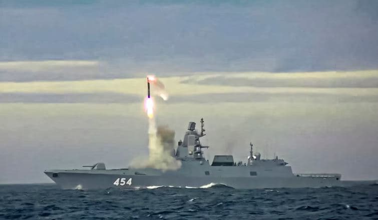 Rusia përdor në Kiev për herë të parë raketën “Zircon”