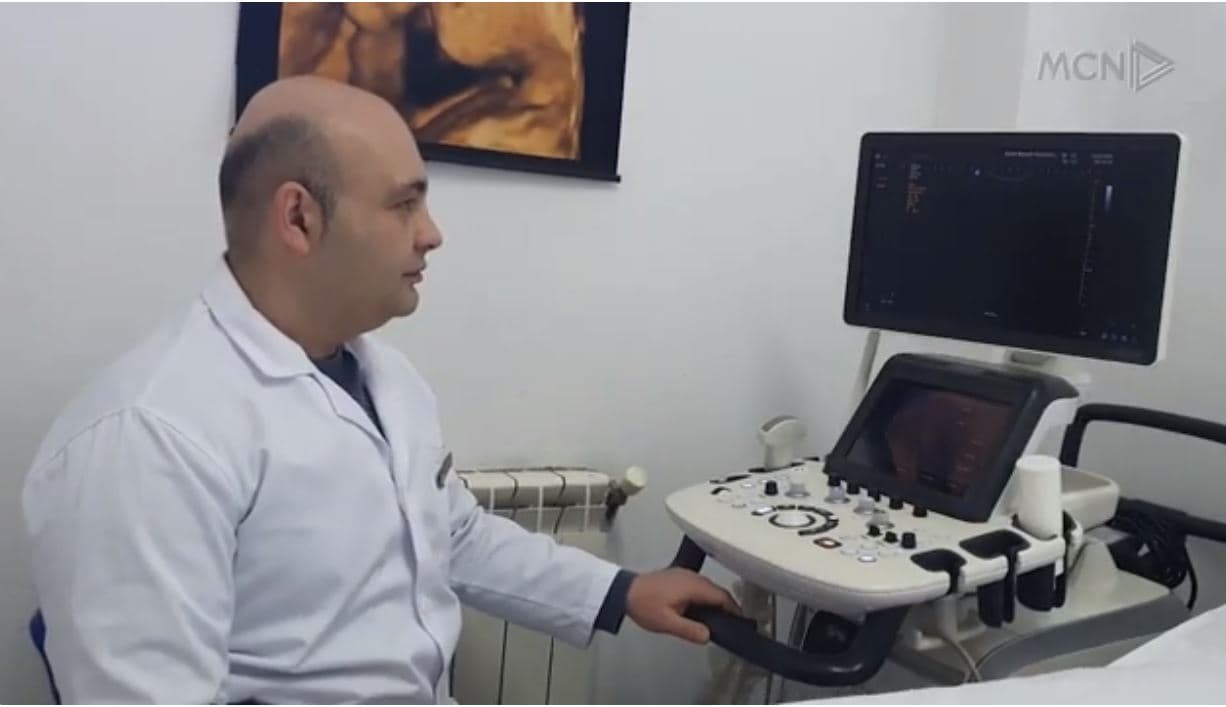 Nënë pa mbushur 18 vjeç. Rritet numri i lindjeve në moshë të re në Elbasan