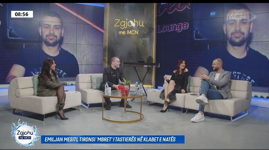 Mesiti: Kam studiuar piano që 4 vjeç, dy vitet e fundit jam më tepër i angazhuar në muzikën live