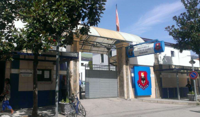 Dhunë fizike e verbale në Elbasan/ Arrestohet një, procedohen penalisht katër të tjerë