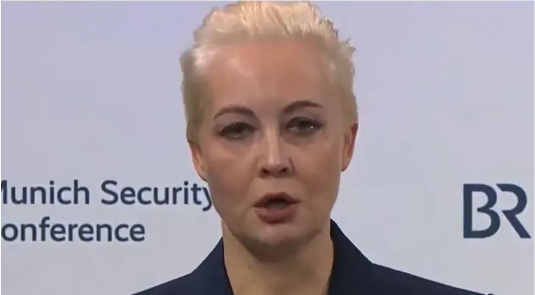 Gruaja e Navalny në lot: Putin do ta paguajë