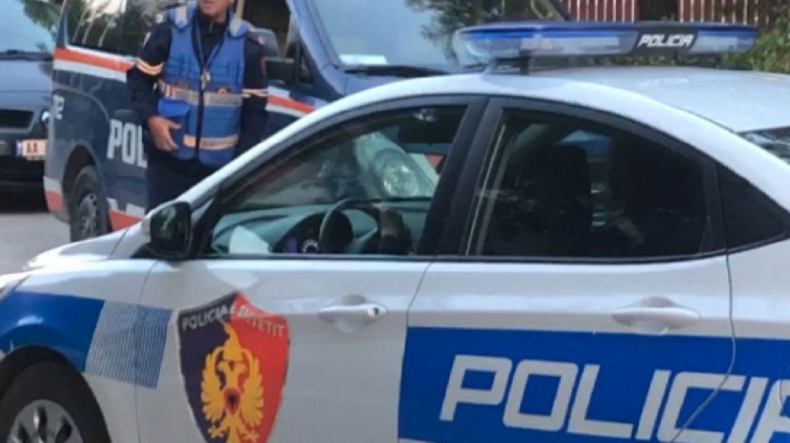 Dhunoi bashkëshorten, e përndoqi dhe i publikoi video në rrjetet sociale/ Në pranga 29-vjeçari