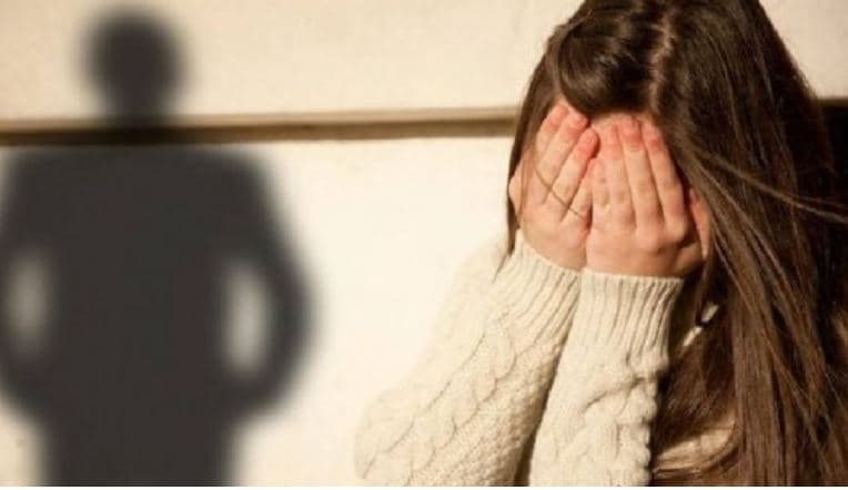 Kreu marrëdhënie seksuale me 13-vjeçaren, arrestohet 15-vjeçari në Korçë