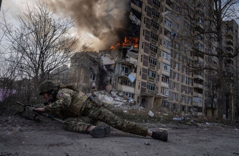 Ukraina hetim të ri për krimet e dyshuara të luftës nga Rusia