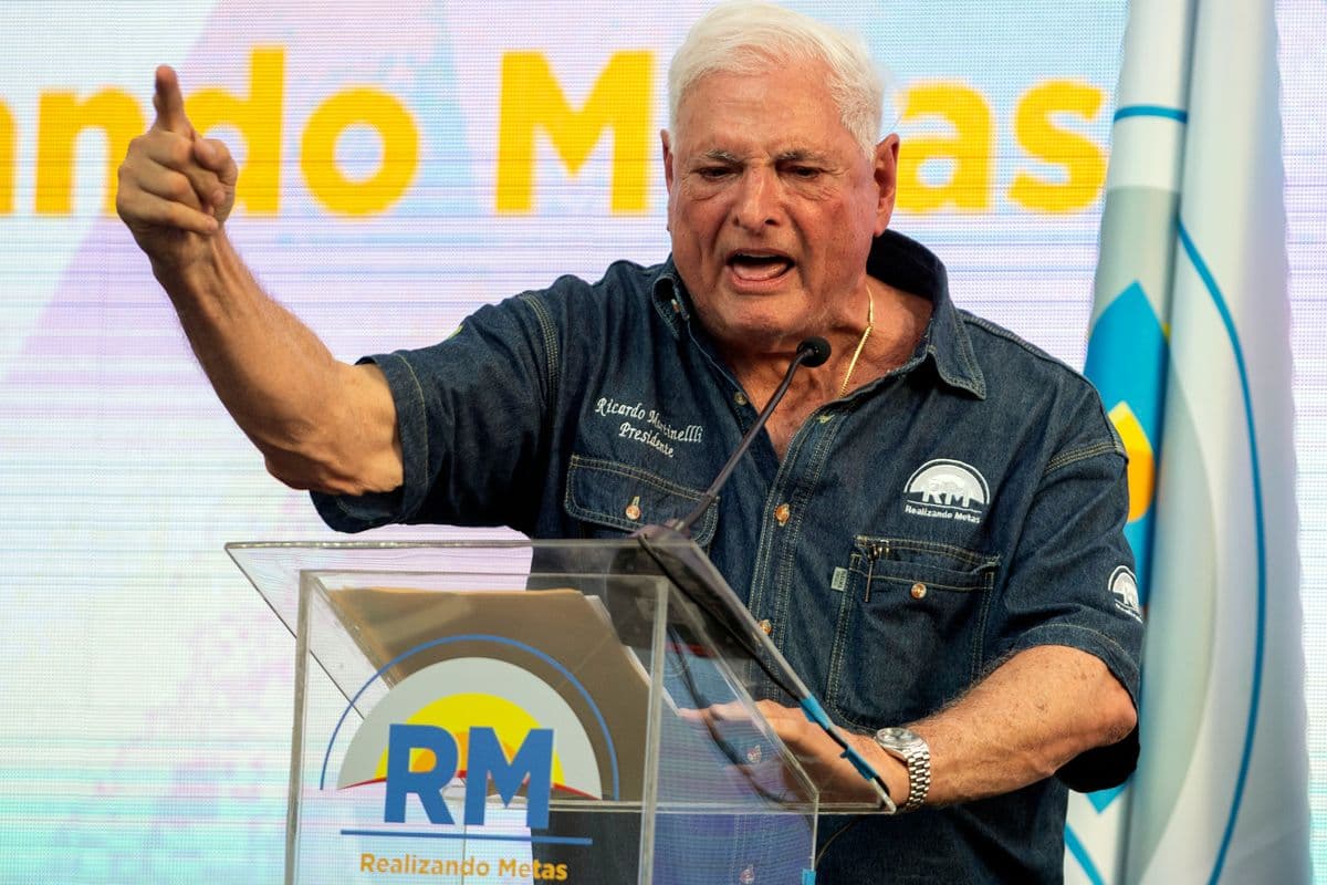 Panama, urdhërohet arrestimi i ish-presidentit Martinelli