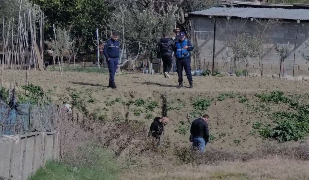 Ngjarja në Durrës/ 19-vjeçarja vrau të atin me 4 plumba, iu gjetën gjurmë baruti në duar