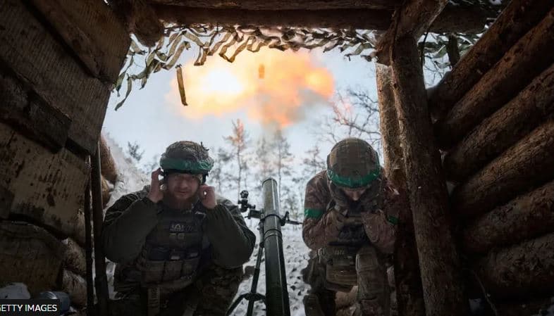  Dy vjet pas pushtimit të Rusisë, ukrainasit e rraskapitur refuzojnë të dorëzohen