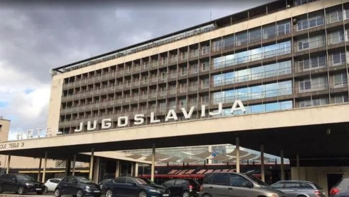 Del në ankand hotel Jugoslavija i Titos, nga simbol i socializmit në hotel me tre yje 