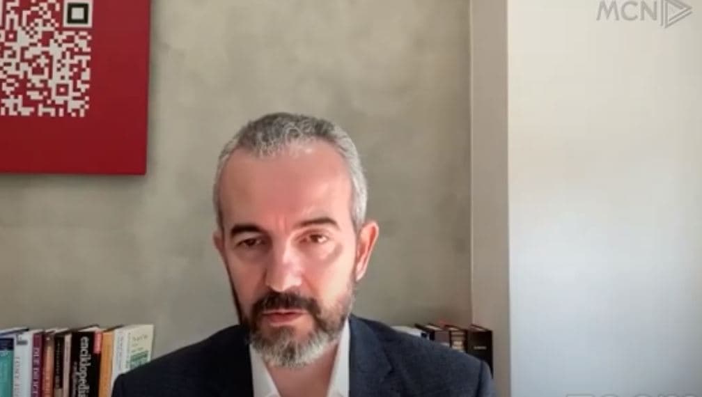 “Të zbatohen vendimet e Kushtetueses”/ Celibashi ia kalon “topin” politikës për votën e emigrantëve (VIDEO)