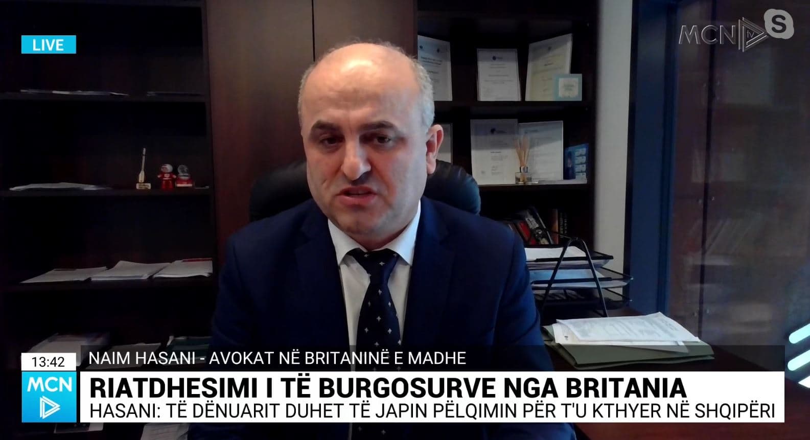 Riatdhesimi i të burgosurve nga Britania/ Hasani: Kërkesa të ulëta për t’u kthyer në Shqipëri. Arsyet, familja dhe rreziku nga rivalët (VIDEO)