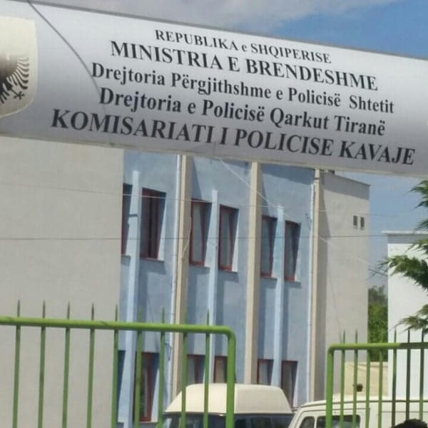 Ngacmoi seksualisht 14-vjeçaren, arrestohet 50-vjeçari në Kavajë