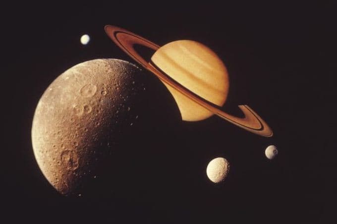 Zbulohen tre Hëna mes Uranit dhe Neptunit/ Astronomët: Do ndihmojnë në eksplorimet e ardhshme