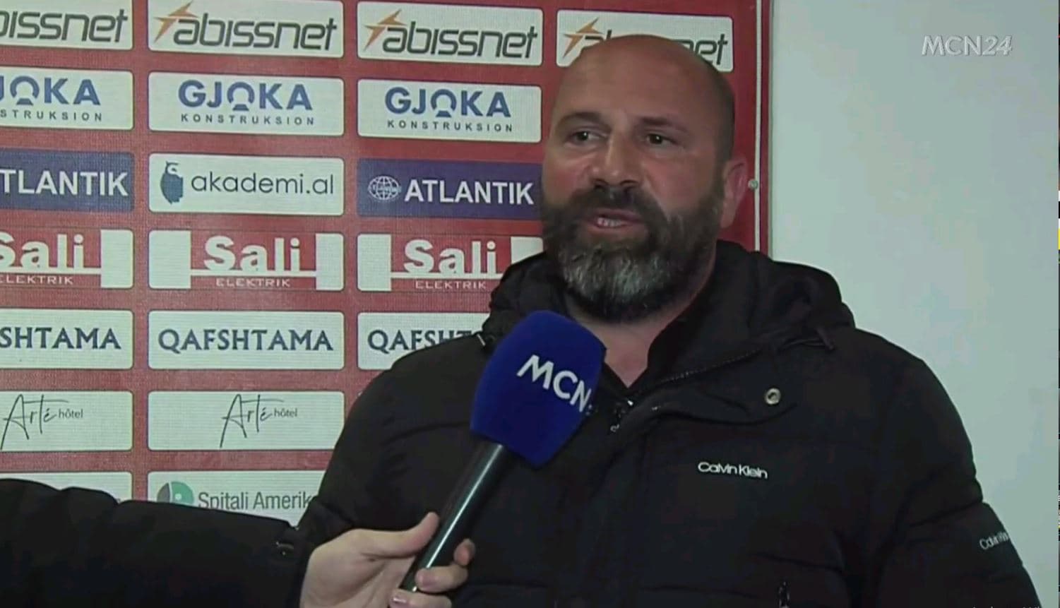 Humbja me Partizanin, Devolli: Duhet shikuar penalltia, lojtarët të mos shikojnë renditjen