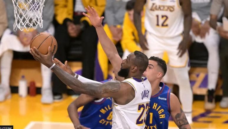 LeBron James bëhet lojtari i parë i NBA që shënon 40,000 pikë