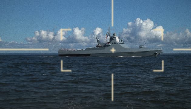 Anija ruse “Sergei Kotov” goditet nga dronët e marinës ukrainase