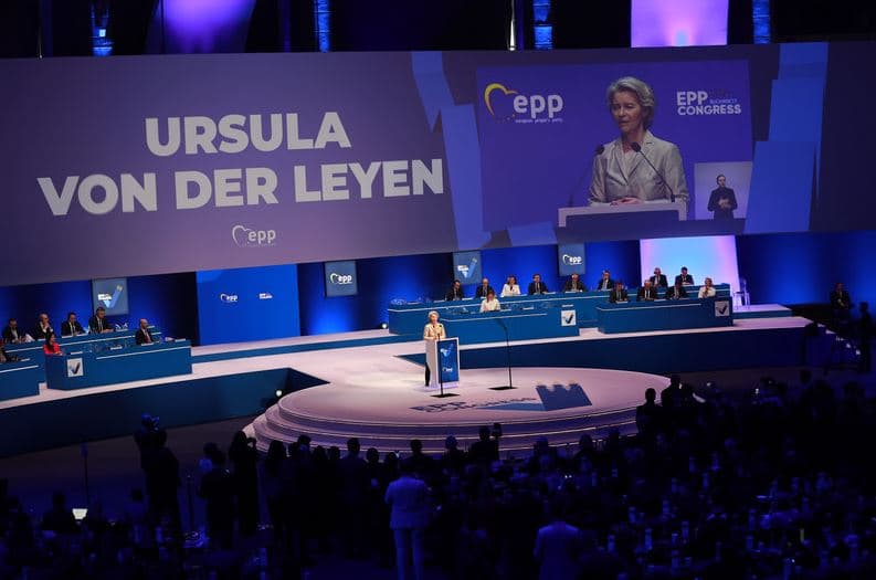 Von der Leyen zyrtarisht kandidate për një mandat të dytë në Komision Europian