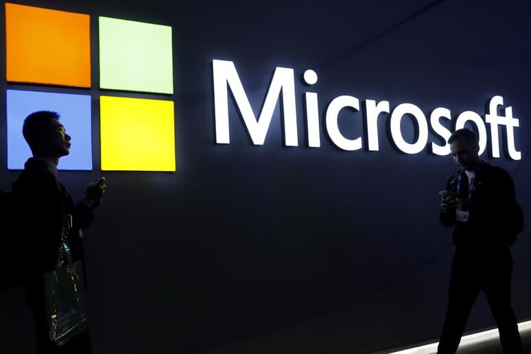 Microsoft: Hakerë të mbështetur nga Moska në sistemet tona