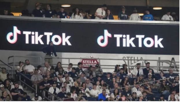 Biden i gatshëm të nënshkruajë projektligjin që ndalon TikTok në SHBA