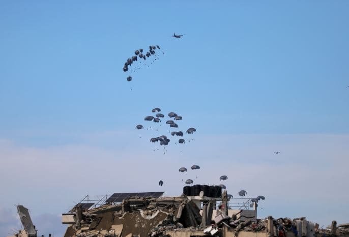 SHBA rrit përpjekjet për më shumë ndihma nga ajri për në Gaza