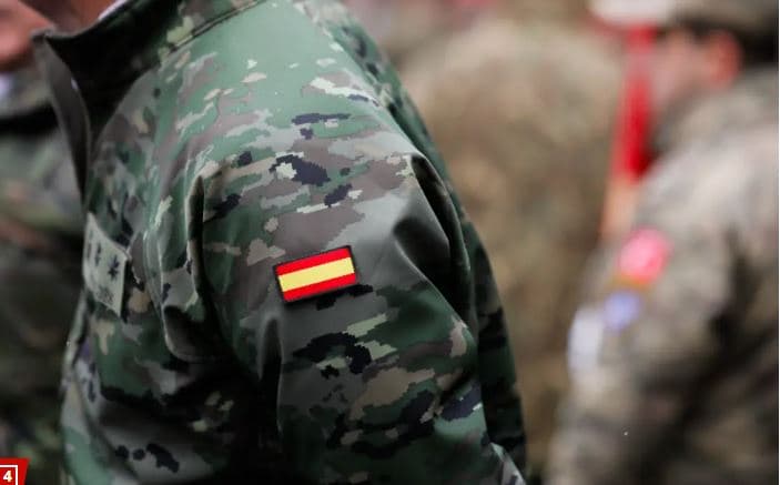 Ushtarët spanjollë ndryshojnë gjininë, paguhen më shumë nëse deklarohen si transgjinorë