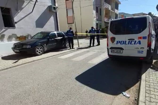 Plagosja me armë në Mamurras, gjykata lë në burg 21-vjeçarin Endri Baçuku