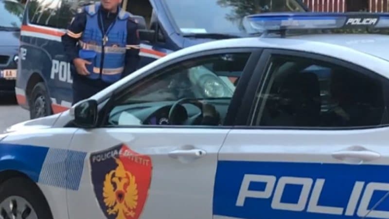 Dhunon të dashurën dhe e mban në makinë për disa orë, arrestohet i riu në Tiranë
