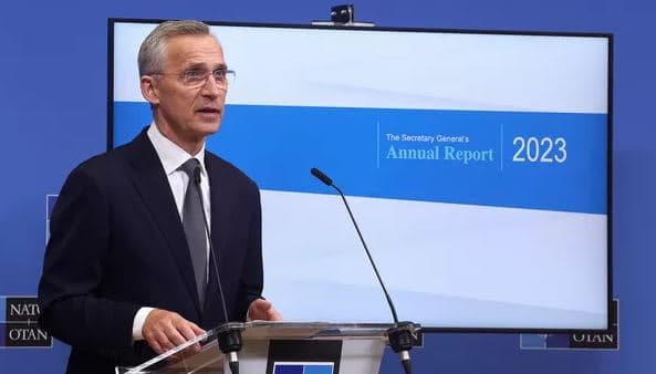 Stoltenberg: Vendet e NATO-s nuk po i japin municion të mjaftueshëm Ukrainës