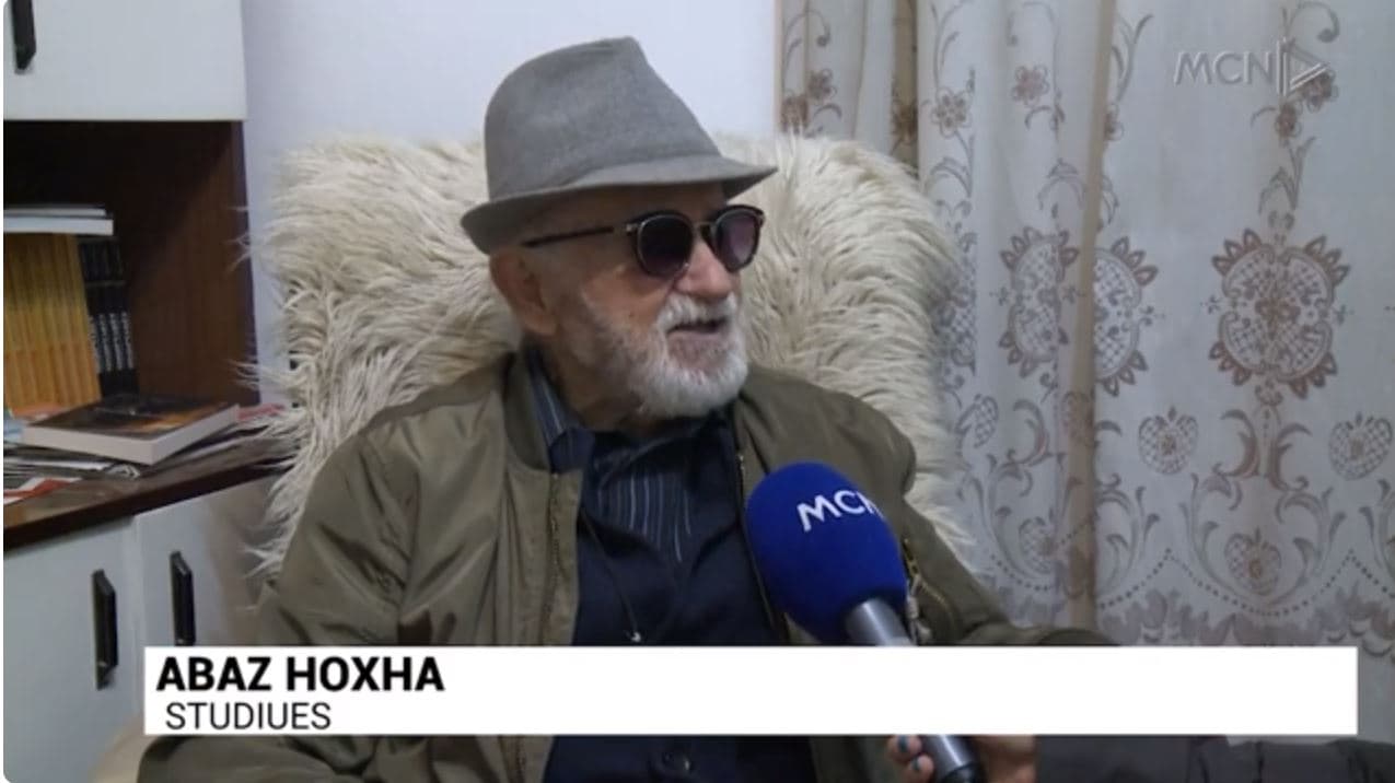 Libri për kinemanë/ Botimi dygjuhësh i studiuesit Abaz Hoxha, edhe në format elektronik (VIDEO)