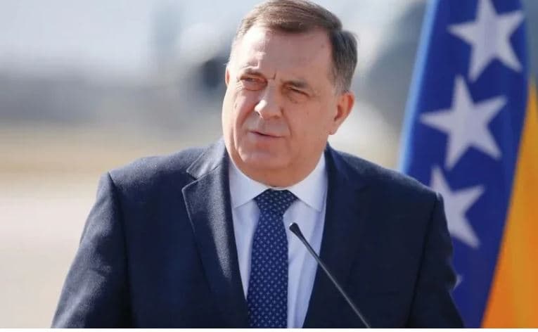 “Ne mund ta shpërbëjmë Bosnjën”/ Eskobar për Dodik: S’ke kapacitet të sfidosh NATO-n