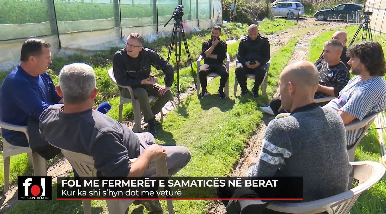 “Fol” në fshatin Samaticë/ Fermerët ankohen për çmimet e ulëta: Po na hanë tregtarët. Po marrim kredi, për të larë kredinë! (VIDEO)