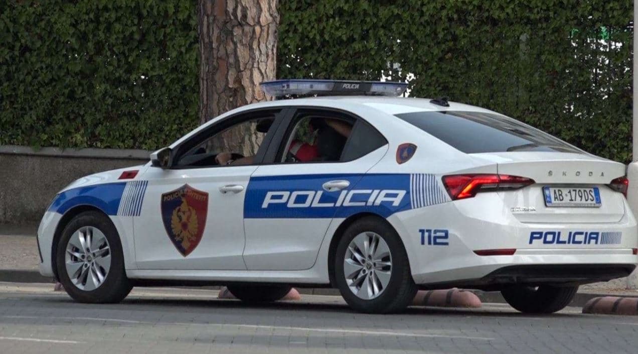Morën me forcë 14-vjeçarin dhe i hoqën lirinë, dy autorët bien në prangat e policisë 
